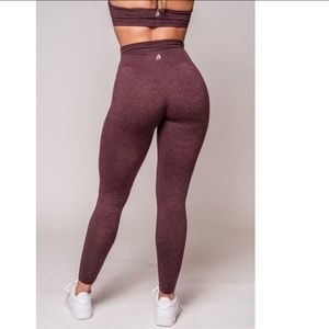 P'tula The Bare II Legging : 26"